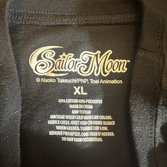 Sailor Moon Limited Edition Usagi Tsukino Black Sleeveless Tank Top Size XL - Picture 3 of 6